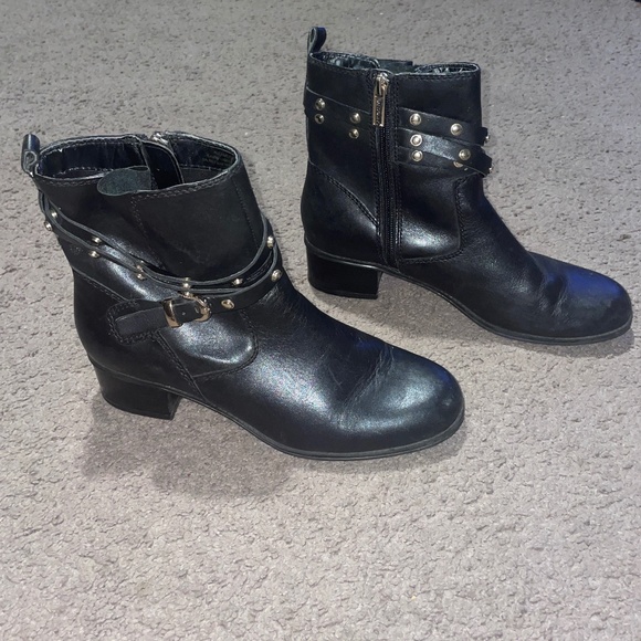 Ladies black leather biker boots - Picture 1 of 7